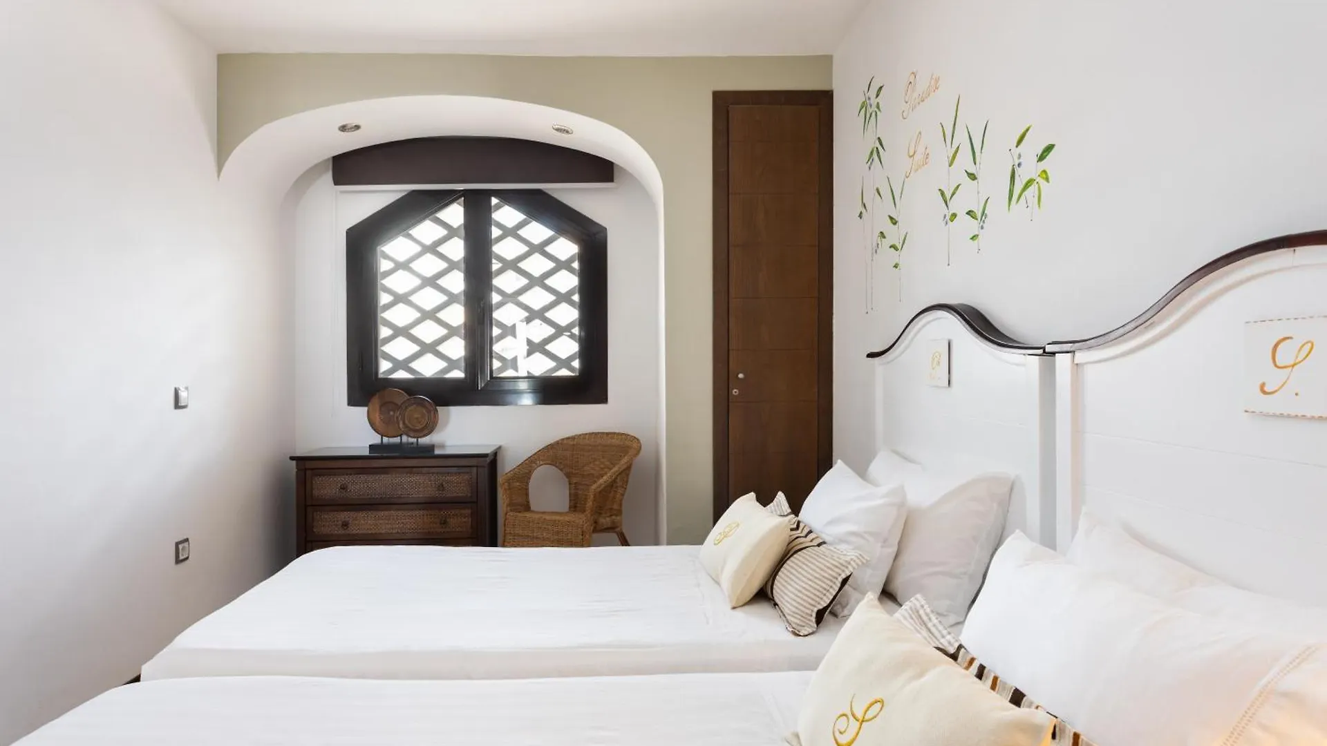 The Paradise Suites By Anne, Charm Apartment In Adeje アデヘ スペイン